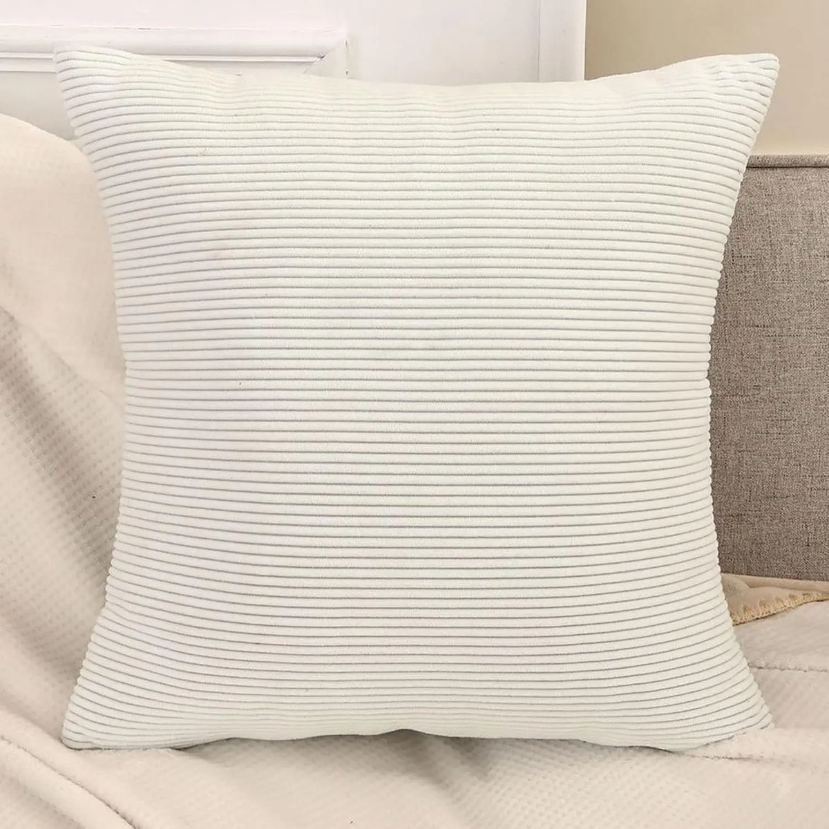 Coussin Déco : Velours Côtelé Personnalisable & Doux
