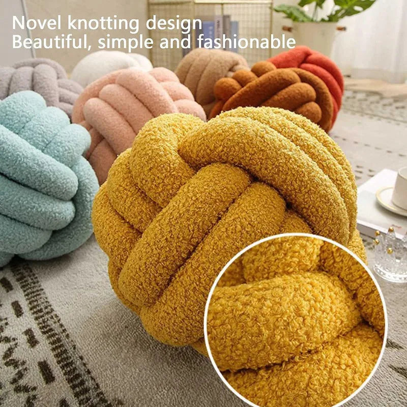 Coussin Boule Nouée – Douceur Décorative Faite Main
