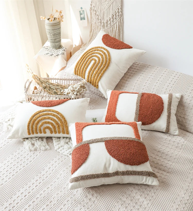 Coussin – Housse Tuftée Orange Brûlé Géométrique