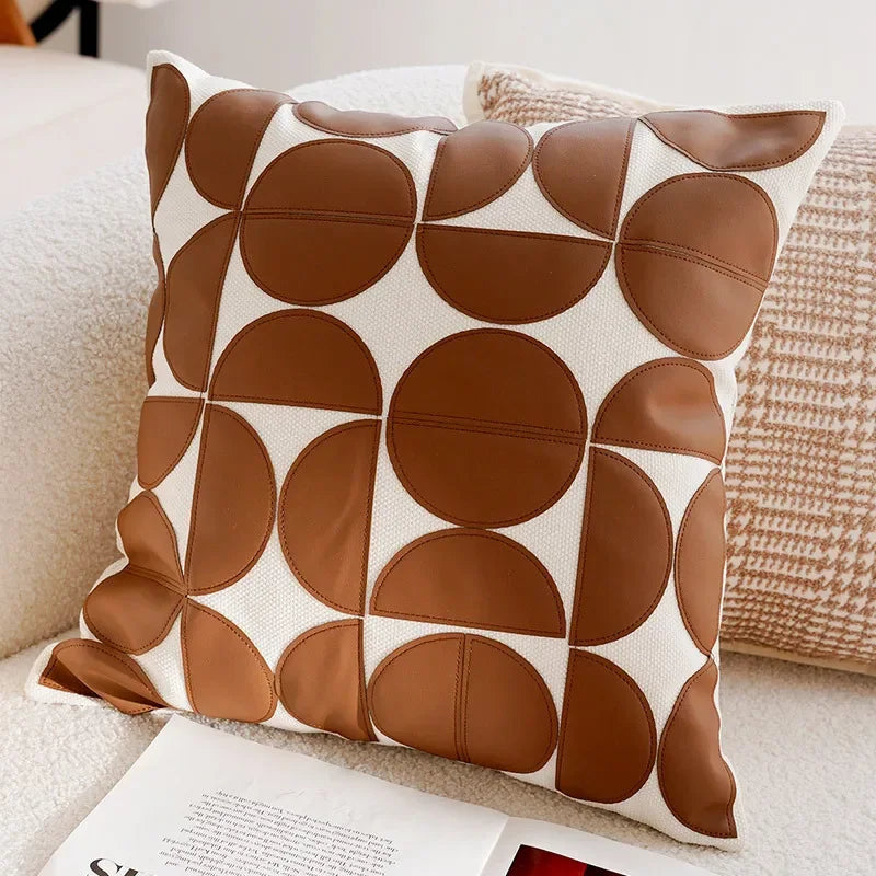 Coussin : Élégance Française, Marron Luxueux