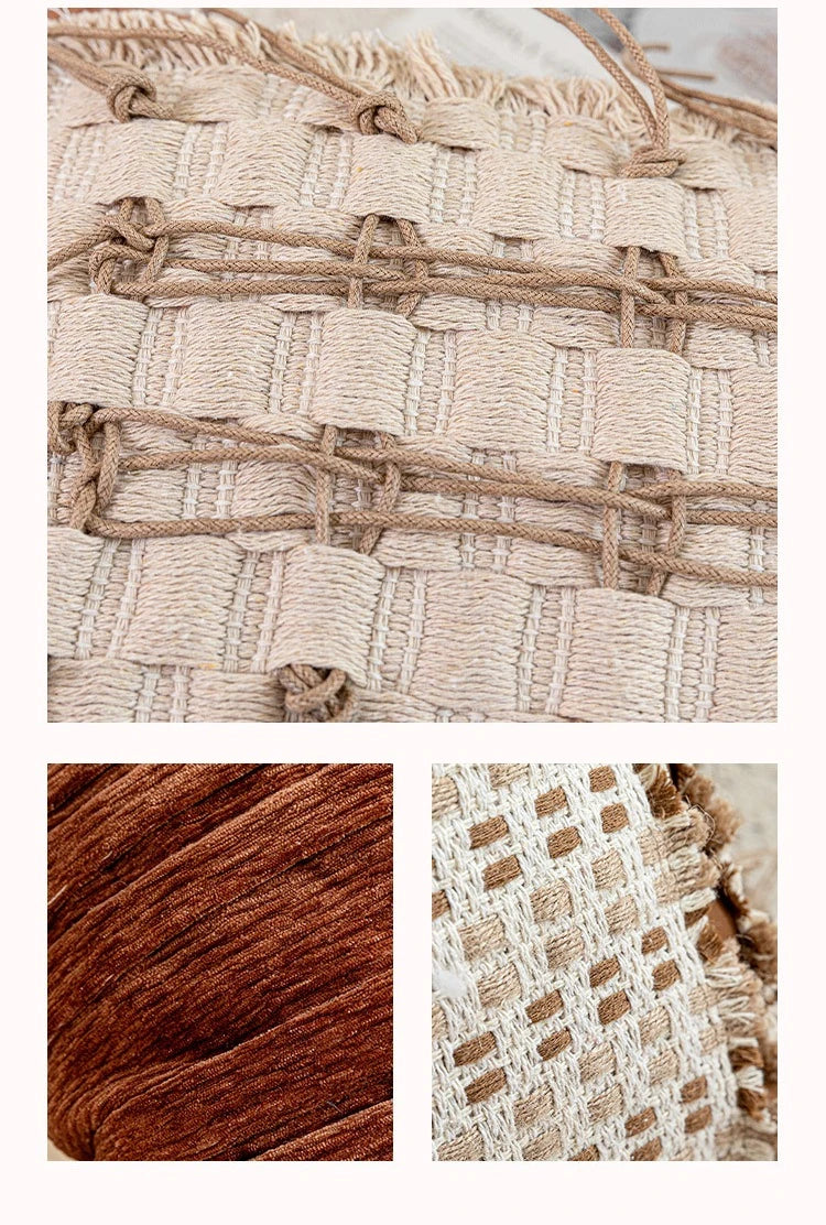 Coussin : Housse décorative à pompons haut de gamme