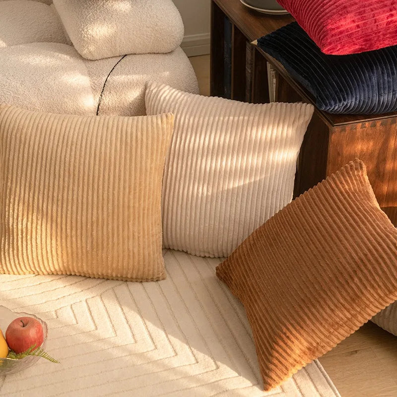 Coussin douillet rayé : confort et style 40x40cm