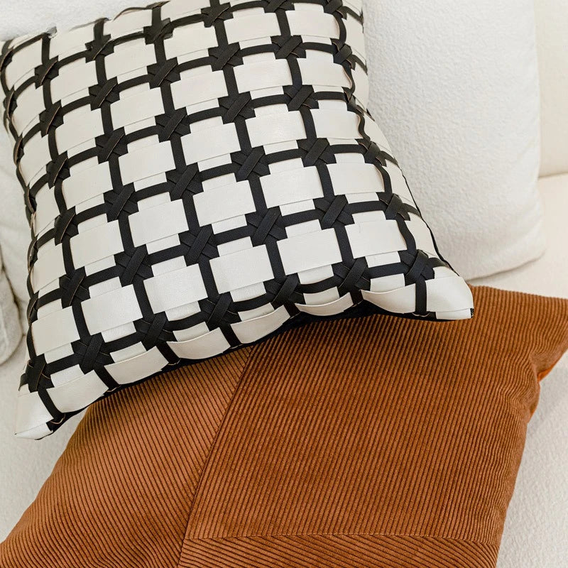 Coussin décoratif : marron, style luxe gaufré