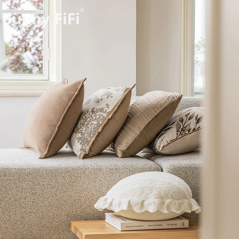 Coussin Rond : Luxe Français, Kaki Élégant