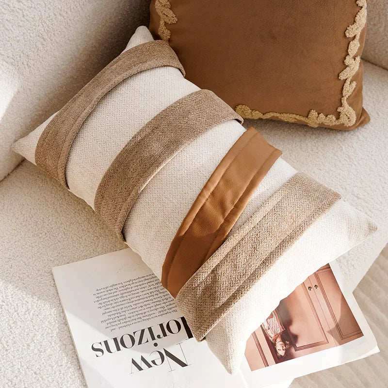 Coussin : Housse Luxe Marron, Style Français