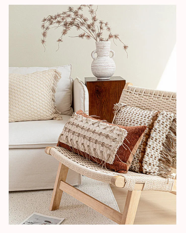 Coussin : Housse décorative à pompons haut de gamme