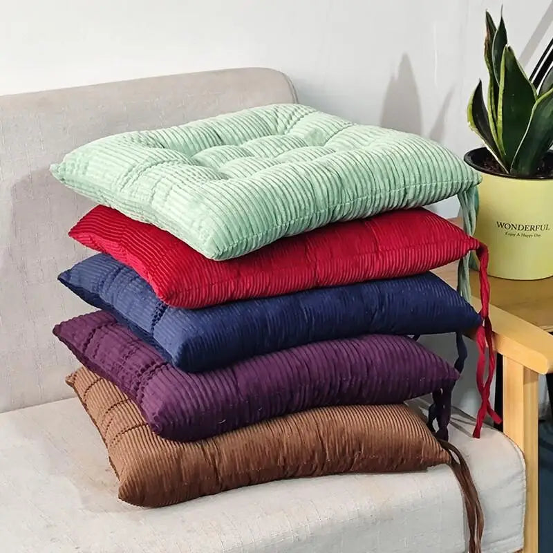 Coussin Velours Côtelé : Confort Doux pour Toute Assise